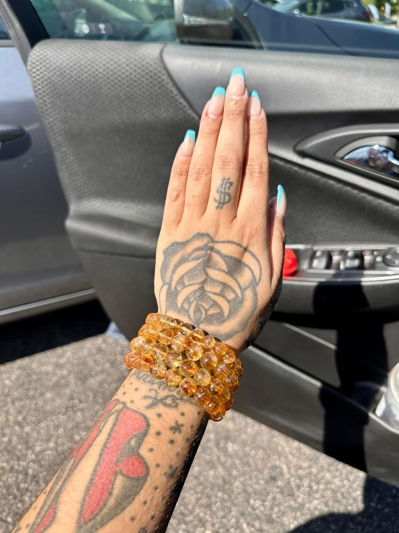 B - Citrine
