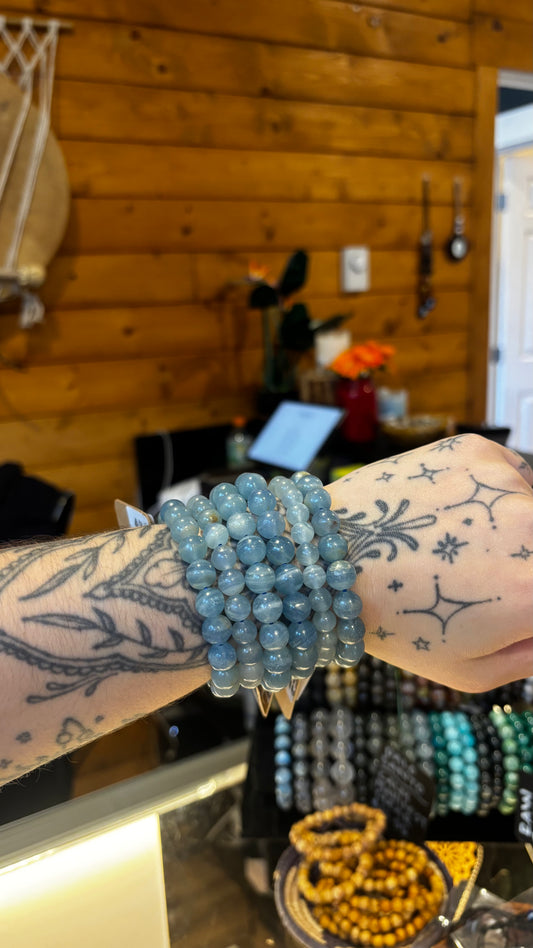 B - Blue Calcite