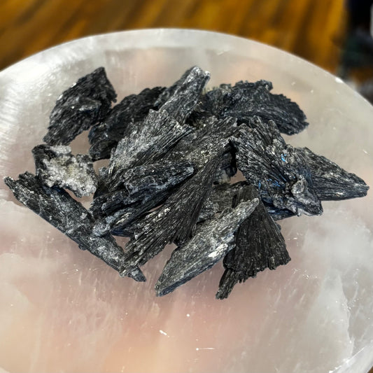 Black Kyanite Raw