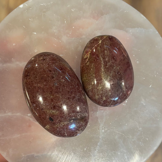 Rhodonite Palm