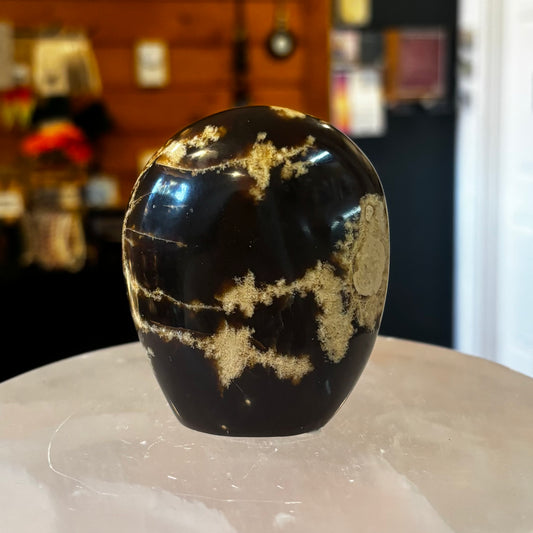 Amber Freeform