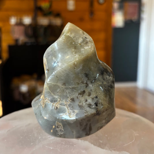 Green Moonstone Flame