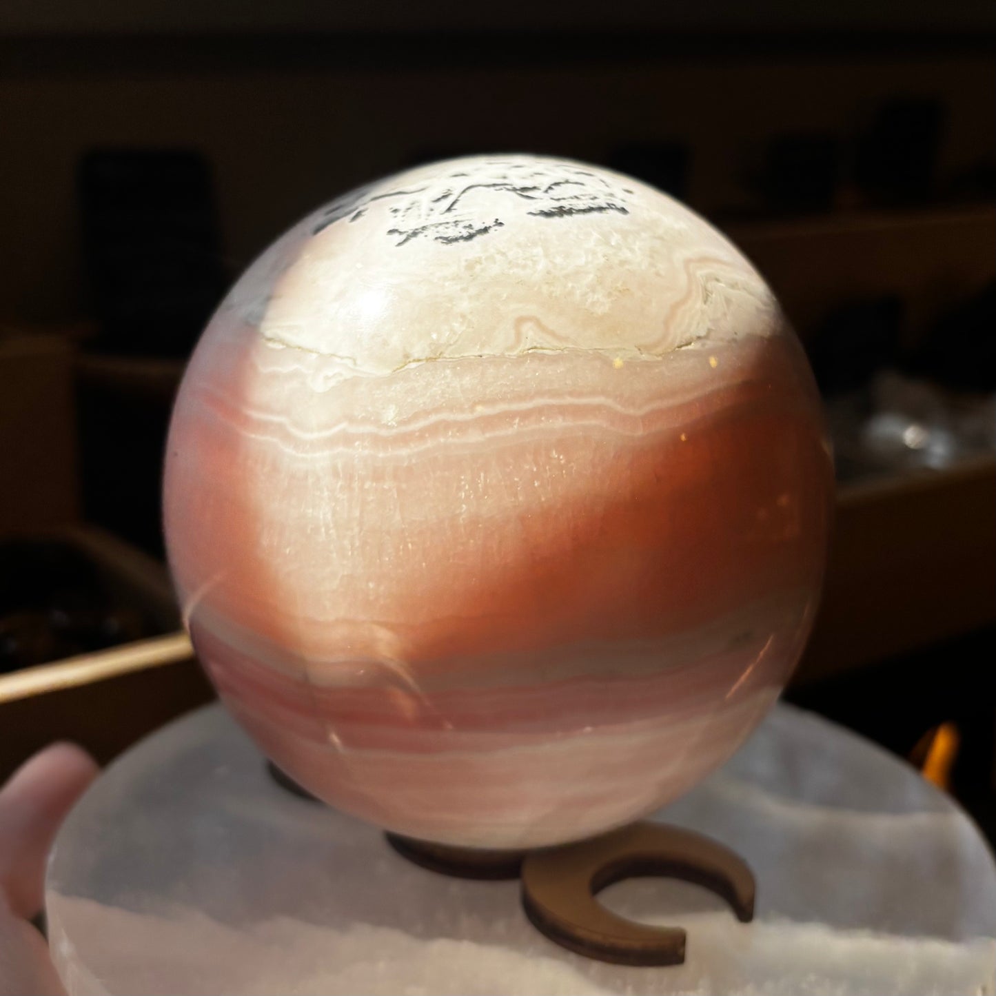 Mangano Calcite Sphere
