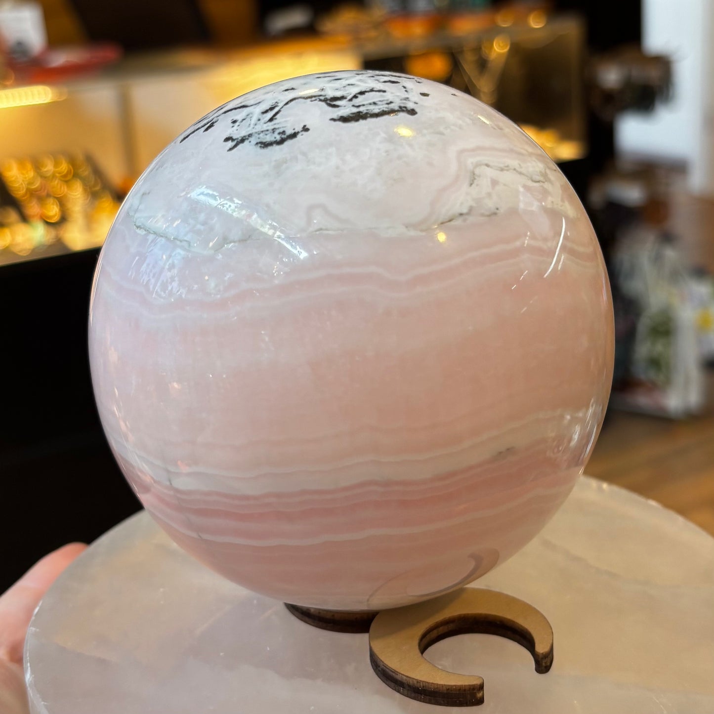 Mangano Calcite Sphere