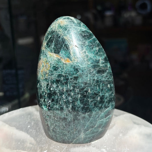 Green Apatite Freeform