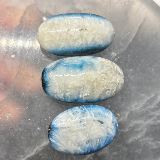 Glacierite Palm Stone